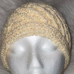 Handmade Maggie's Beanies - The Graceful